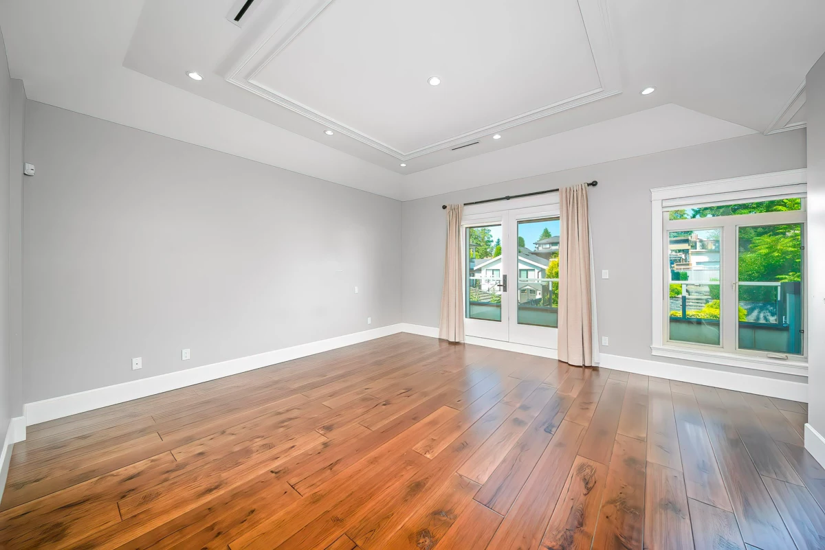 Basement Recreation Room Photo of 7525 13th Avenue, Burnaby, BC