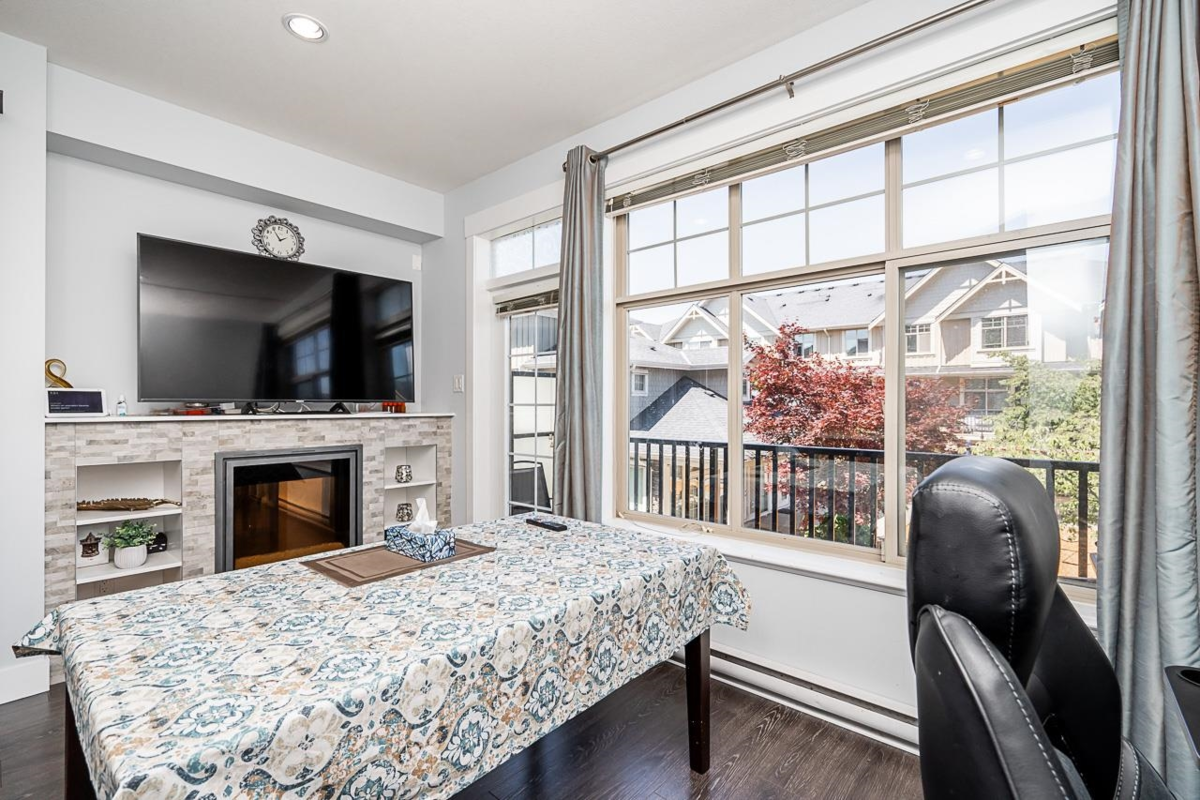 Bedroom 4 Photo of 5 19525 73 Avenue, Surrey, BC