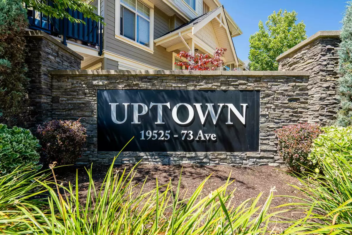 Exterior Front Photo of 5 19525 73 Avenue, Surrey, BC