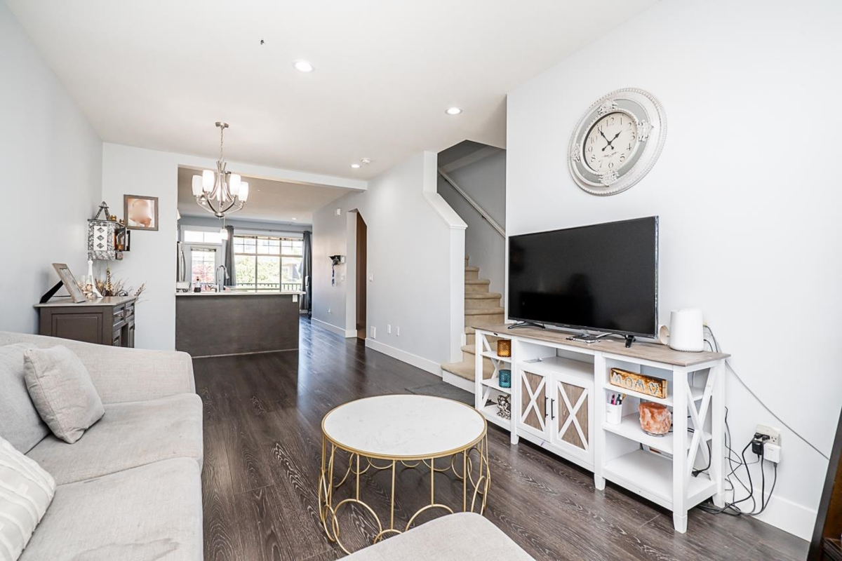 Pantry Photo of 5 19525 73 Avenue, Surrey, BC