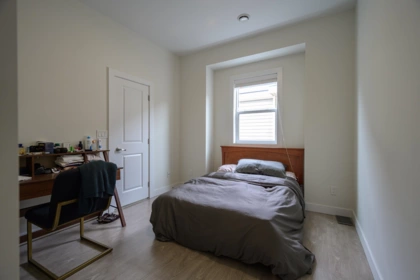 Powder Room Photo of 10873 132 Street, Surrey, BC
