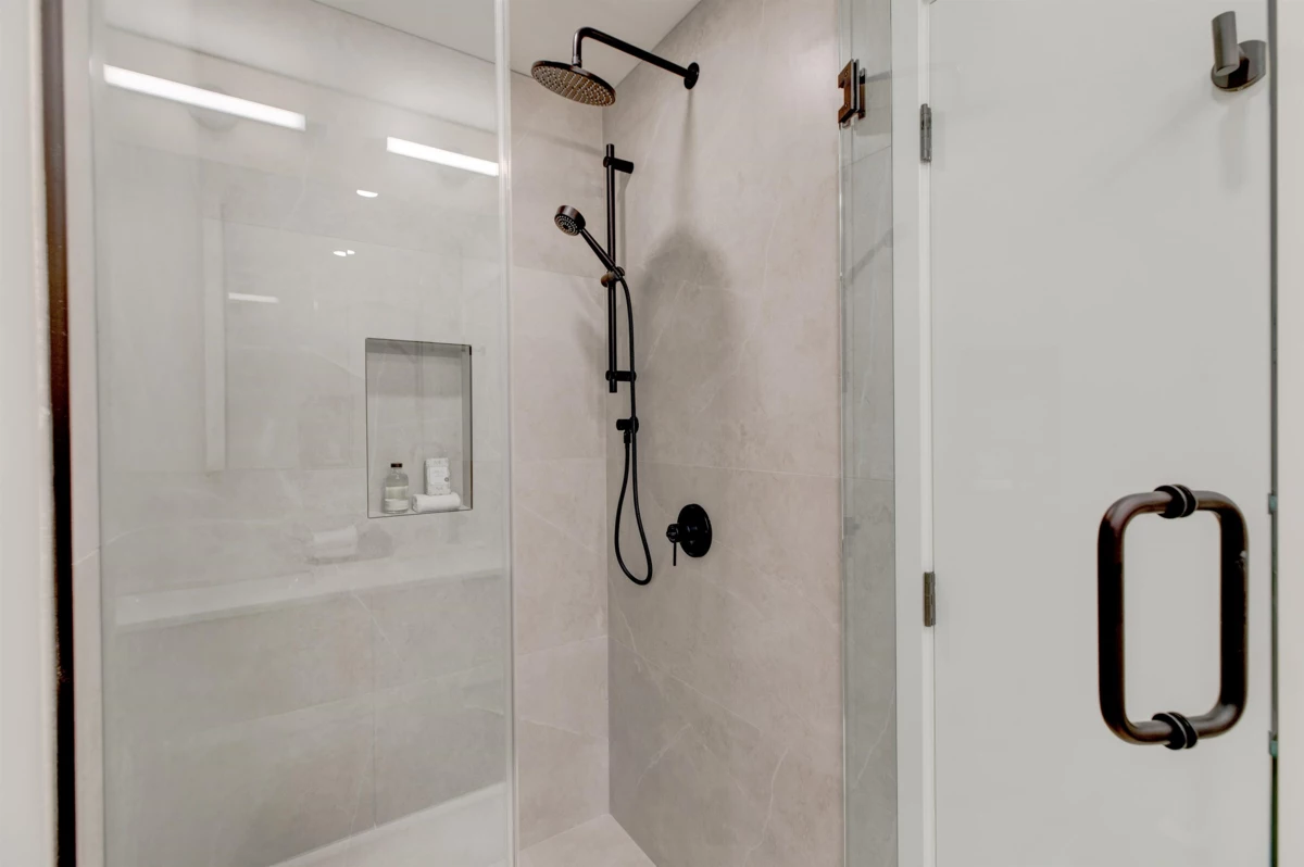 Guest Bathroom Photo of 3 339 Keary Street, New Westminster, BC