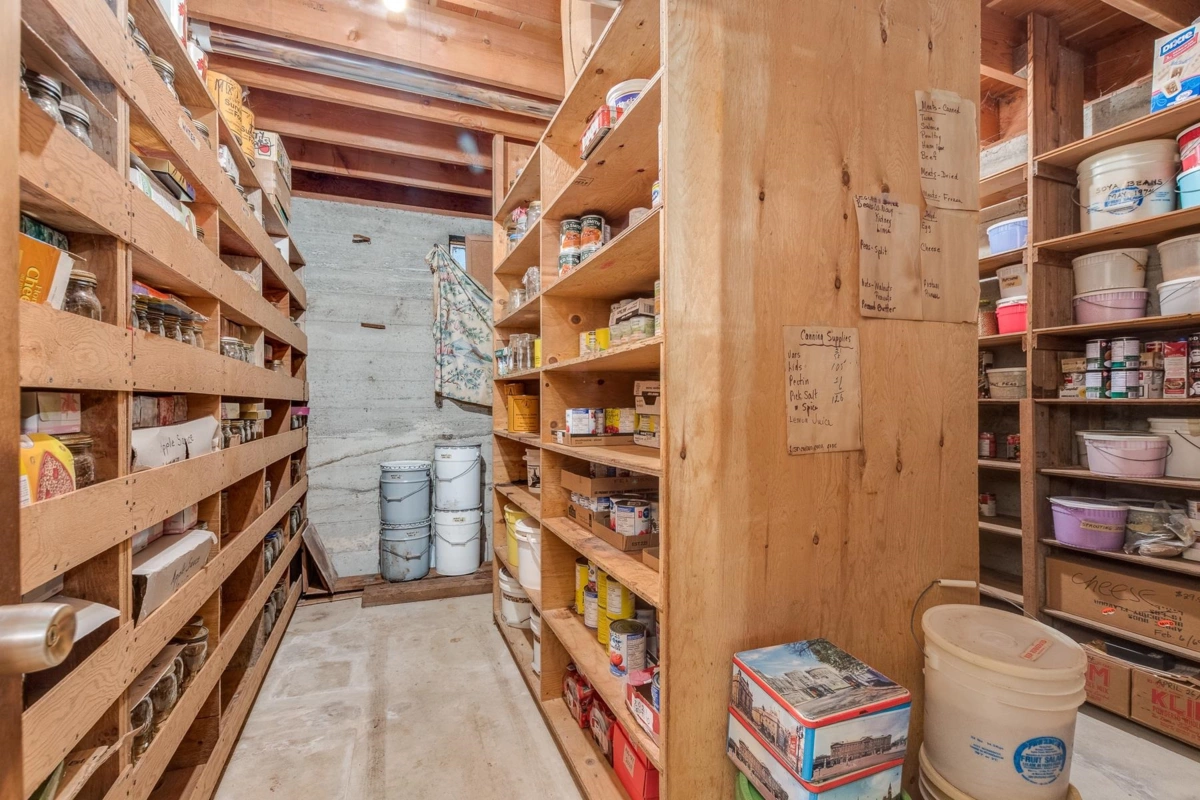 Backyard Photo of 14457 110 Avenue, Surrey, BC