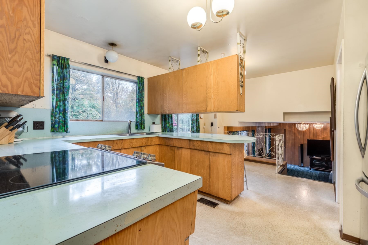 Bedroom 3 Photo of 14457 110 Avenue, Surrey, BC