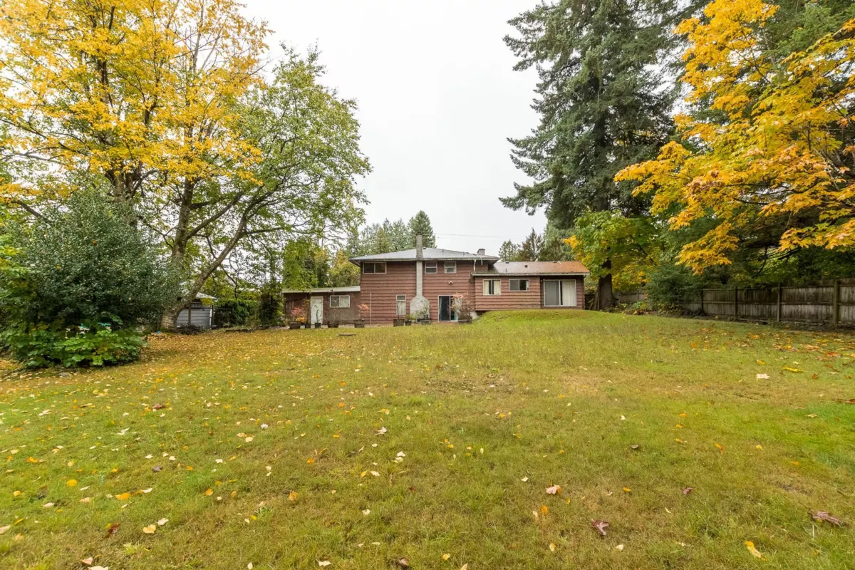 Outdoor Kitchen Photo of 14457 110 Avenue, Surrey, BC