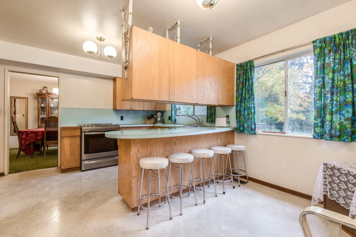 Primary Bedroom Photo of 14457 110 Avenue, Surrey, BC