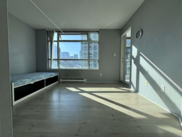 Bedroom 2 Photo of 810 438 Seymour Street, Vancouver, BC