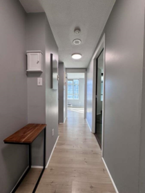 Walk-In Closet Photo of 810 438 Seymour Street, Vancouver, BC