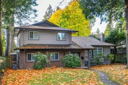Family Room Photo of 2183 128 Street, Surrey, BC