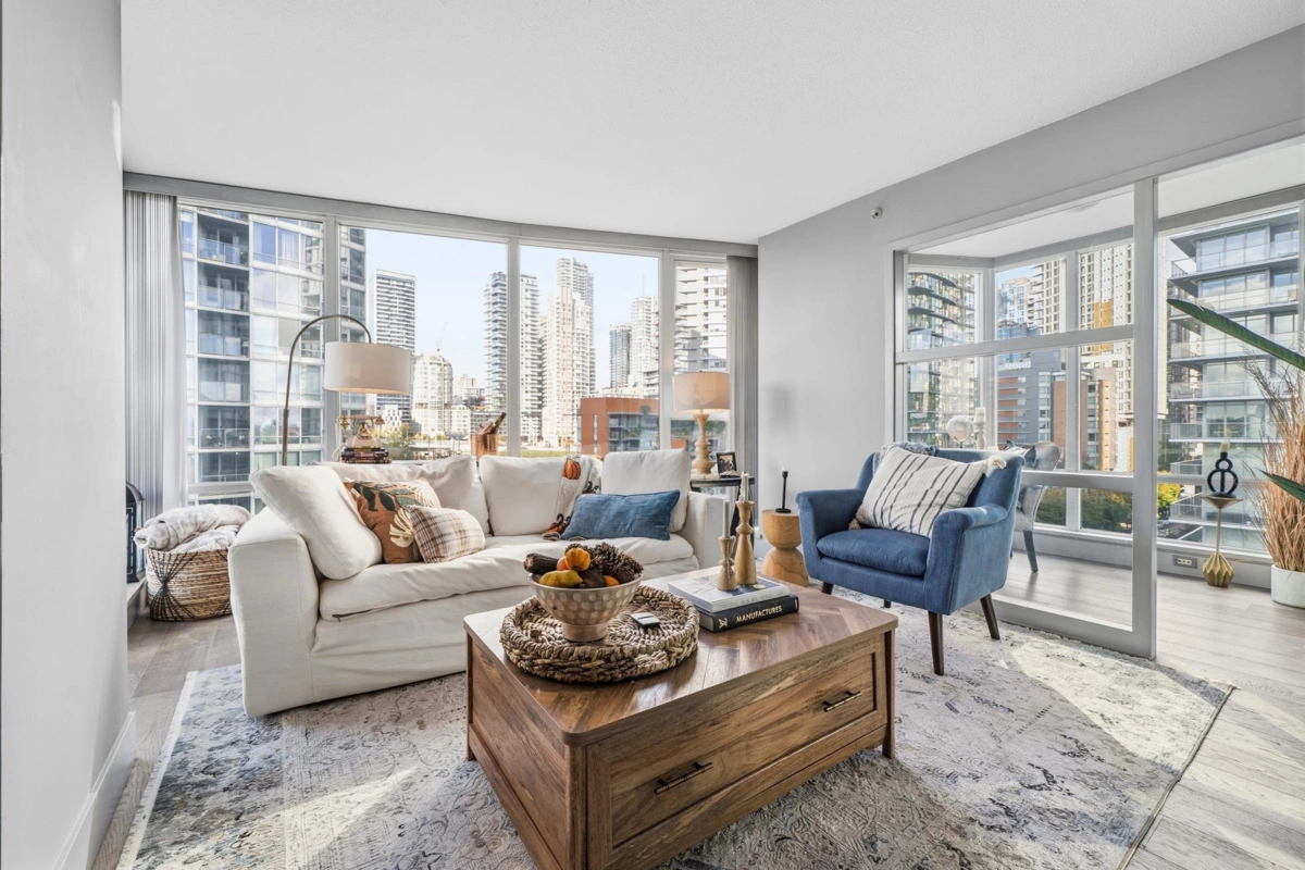 Exterior Rear Photo of 906 1438 Richards Street, Vancouver, BC