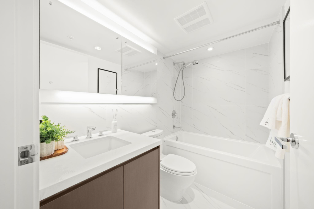 Bedroom 3 Photo of 617 8833 Hazelbridge Way, Richmond, BC