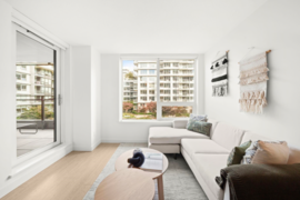 617 8833 Hazelbridge Way, Richmond, BC