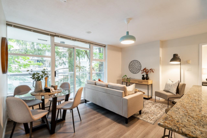 311 9262 University Crescent, Burnaby, BC, Burnaby — Apartment/Condo for sale