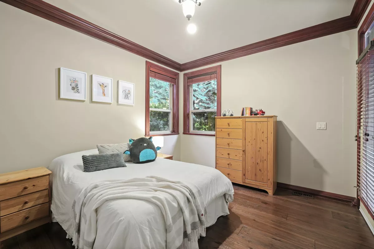 Hallway Photo of 19695 71 Avenue, Surrey, BC