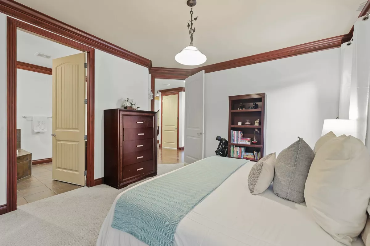 Laundry Room Photo of 19695 71 Avenue, Surrey, BC