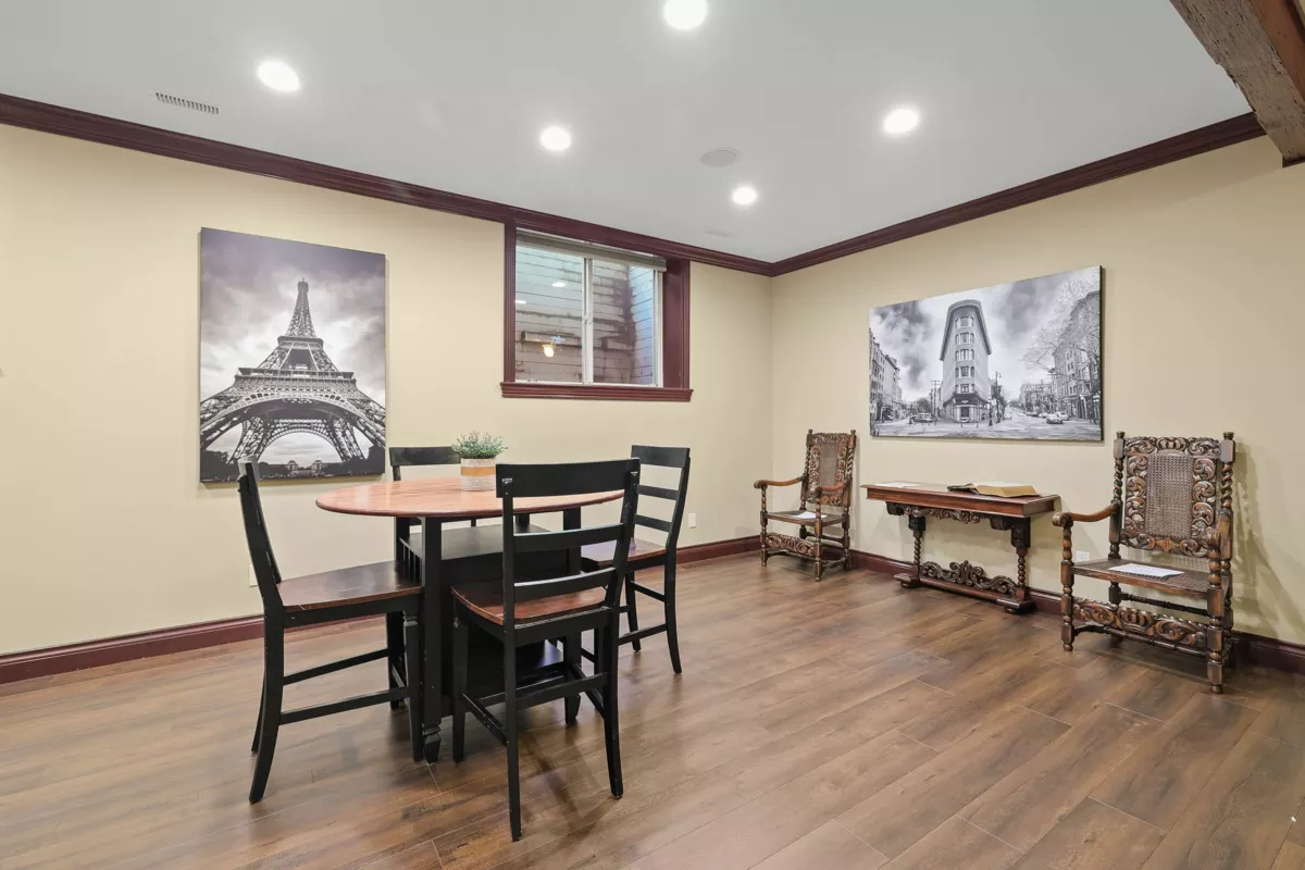 Outdoor Deck Photo of 19695 71 Avenue, Surrey, BC