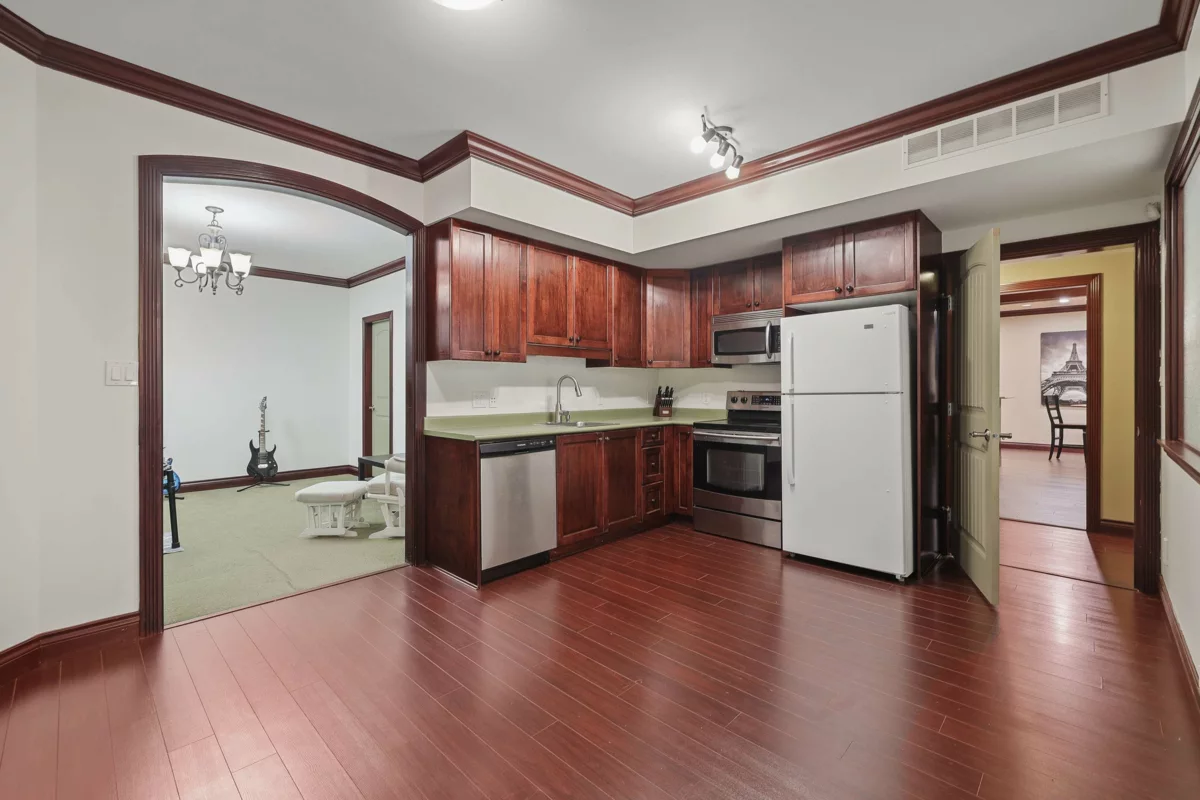 Outdoor Patio Photo of 19695 71 Avenue, Surrey, BC