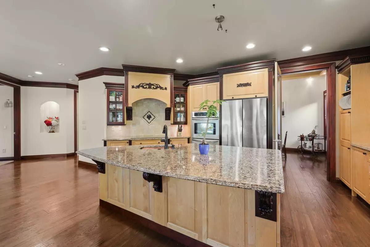 Primary Bedroom Photo of 19695 71 Avenue, Surrey, BC