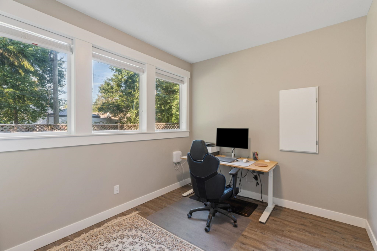 Office / Den Photo of 20986 96 Avenue, Langley, BC