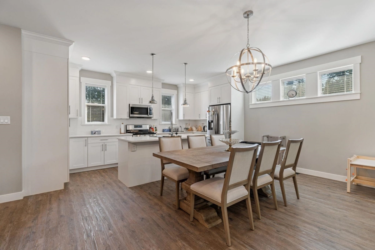 Primary Bathroom Photo of 20986 96 Avenue, Langley, BC
