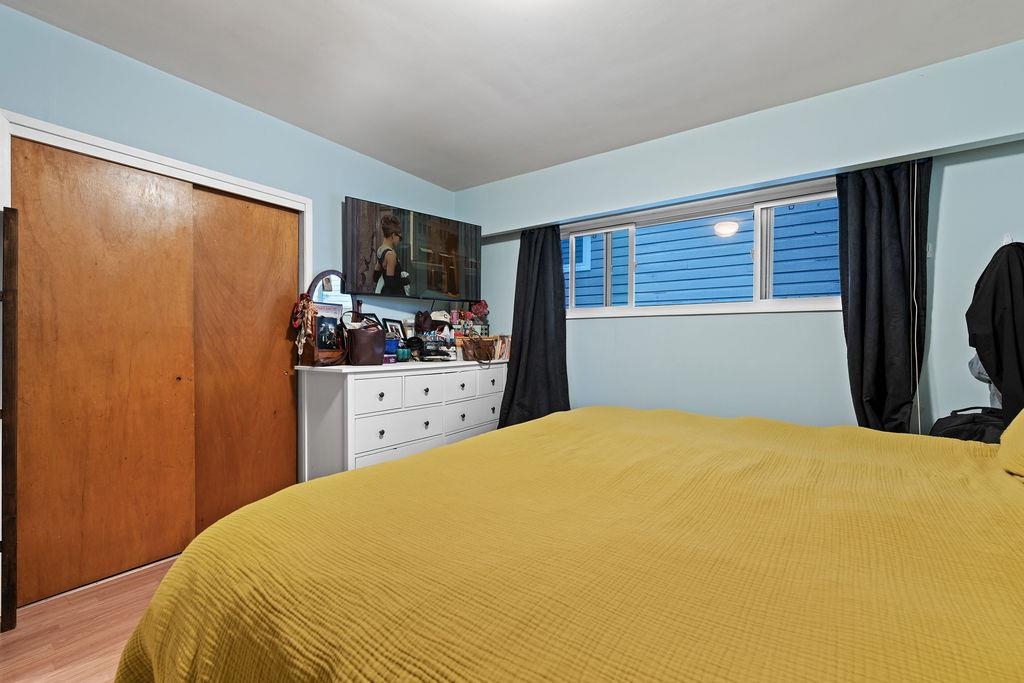 Guest Bathroom Photo of 3605 Oxford Street, Vancouver, BC