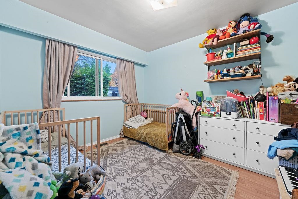 Powder Room Photo of 3605 Oxford Street, Vancouver, BC