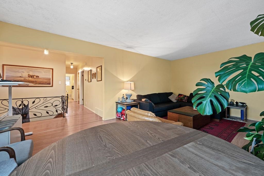 Primary Bathroom Photo of 3605 Oxford Street, Vancouver, BC