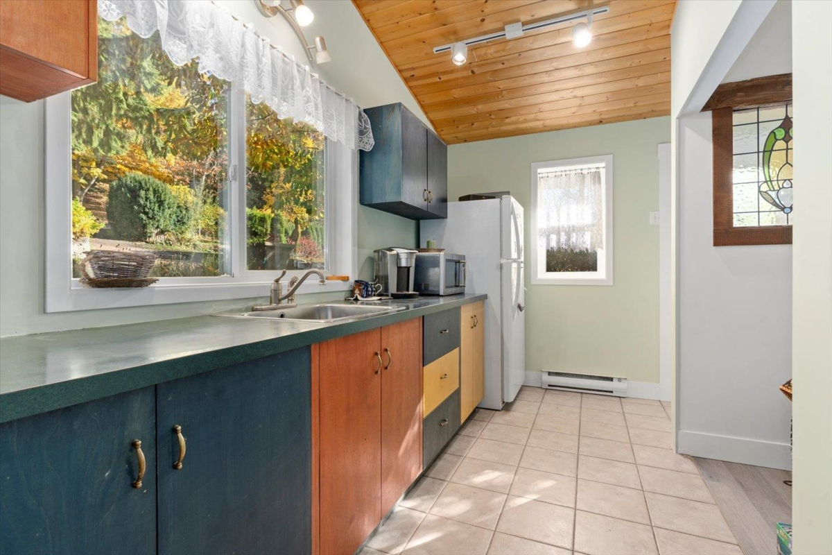 Front Yard Photo of 5545 Graham Drive, Chilliwack, BC