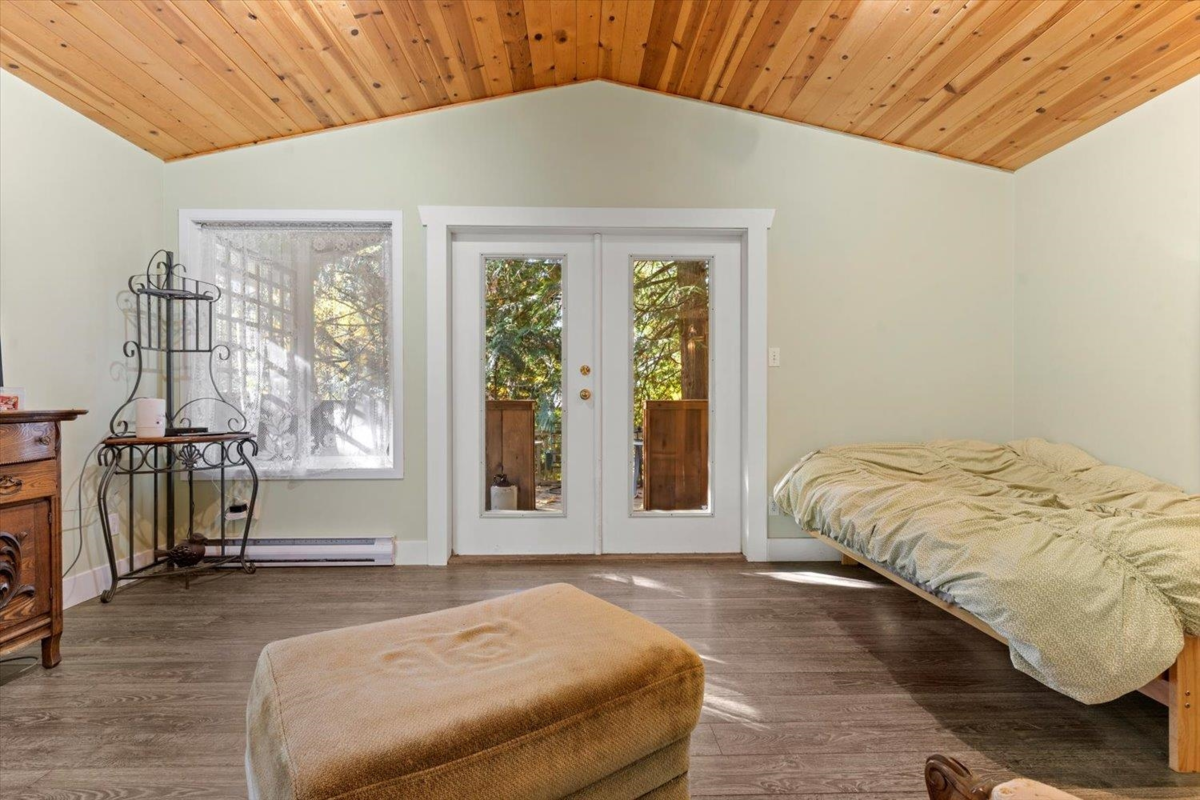 Outdoor Deck Photo of 5545 Graham Drive, Chilliwack, BC