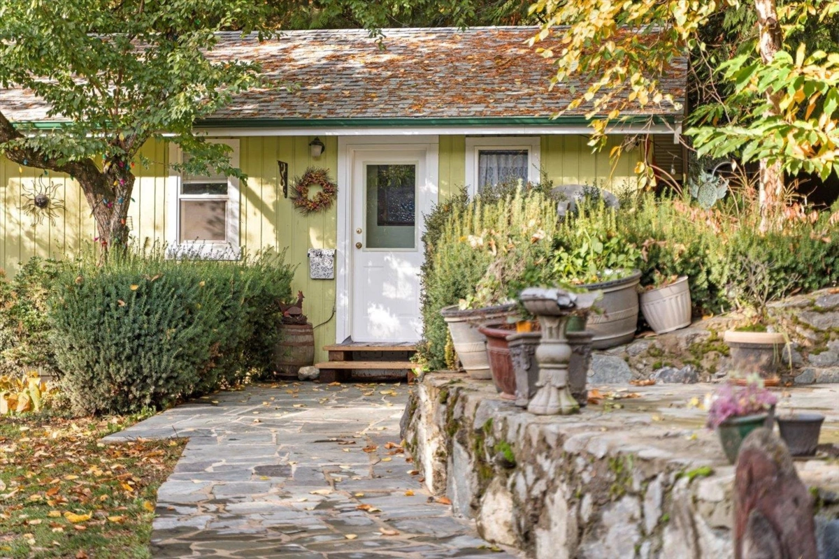 Outdoor Patio Photo of 5545 Graham Drive, Chilliwack, BC