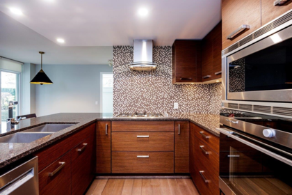 108 210 W 13th Street, North Vancouver, BC, North Vancouver — Apartment/Condo for sale