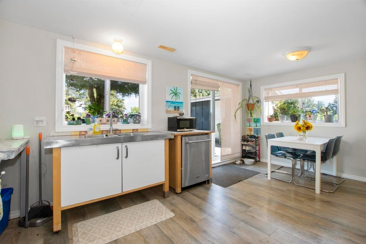 Family Room Photo of 10005 Kenswood Drive, Chilliwack, BC