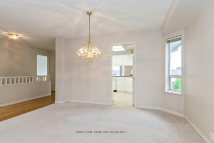 Kitchen Island Photo of 106 31406 Upper Maclure Road, Abbotsford, BC