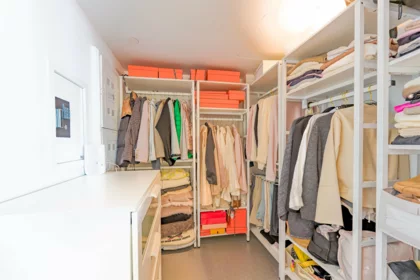 Laundry Room Photo of 2701 1289 Hornby Street, Vancouver, BC