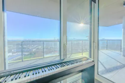 1602 4890 Lougheed Highway, Burnaby, BC, Burnaby — Apartment/Condo for sale