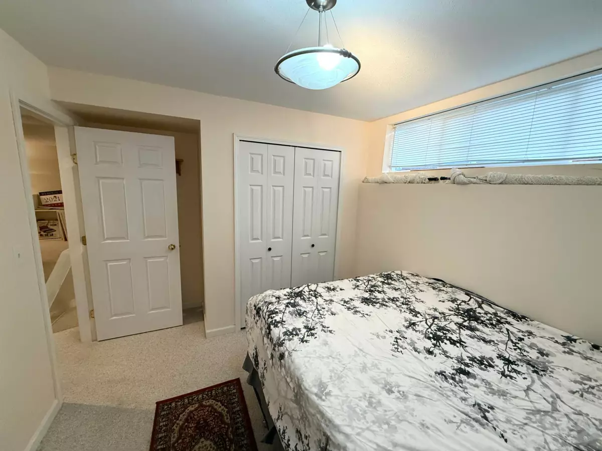 Hallway Photo of 46442 Chester Drive, Chilliwack, BC