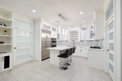 Kitchen Photo of 5886 Sherbrooke Street, Vancouver, BC