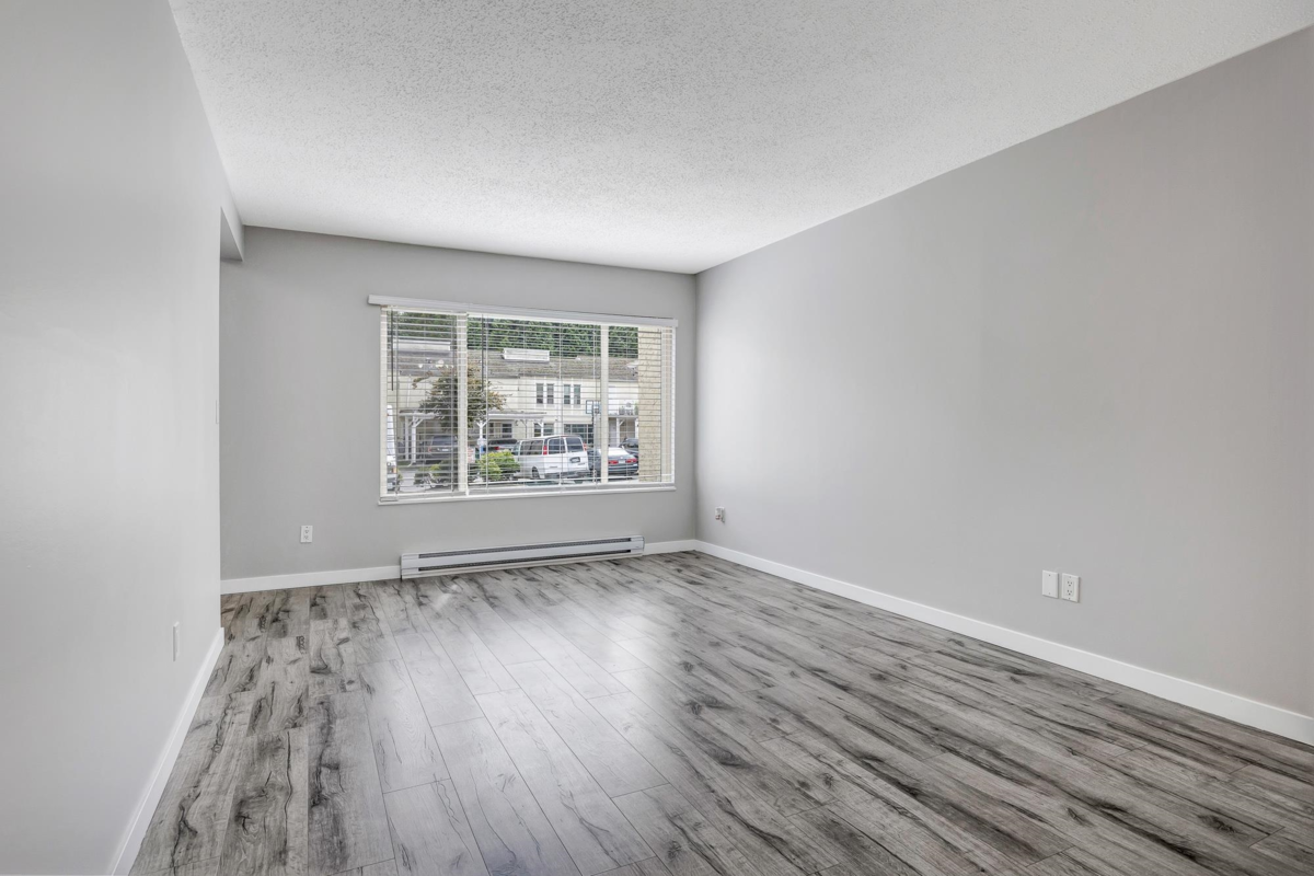 Bedroom 3 Photo of 35 3075 Trethewey Street, Abbotsford, BC