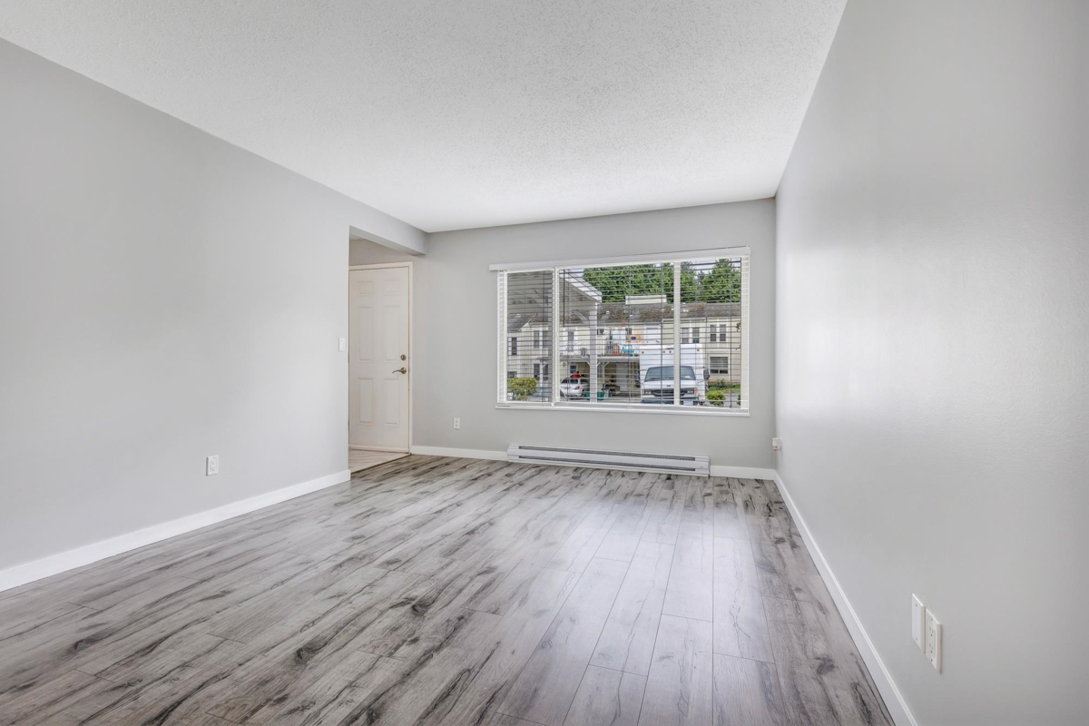 Bedroom 4 Photo of 35 3075 Trethewey Street, Abbotsford, BC