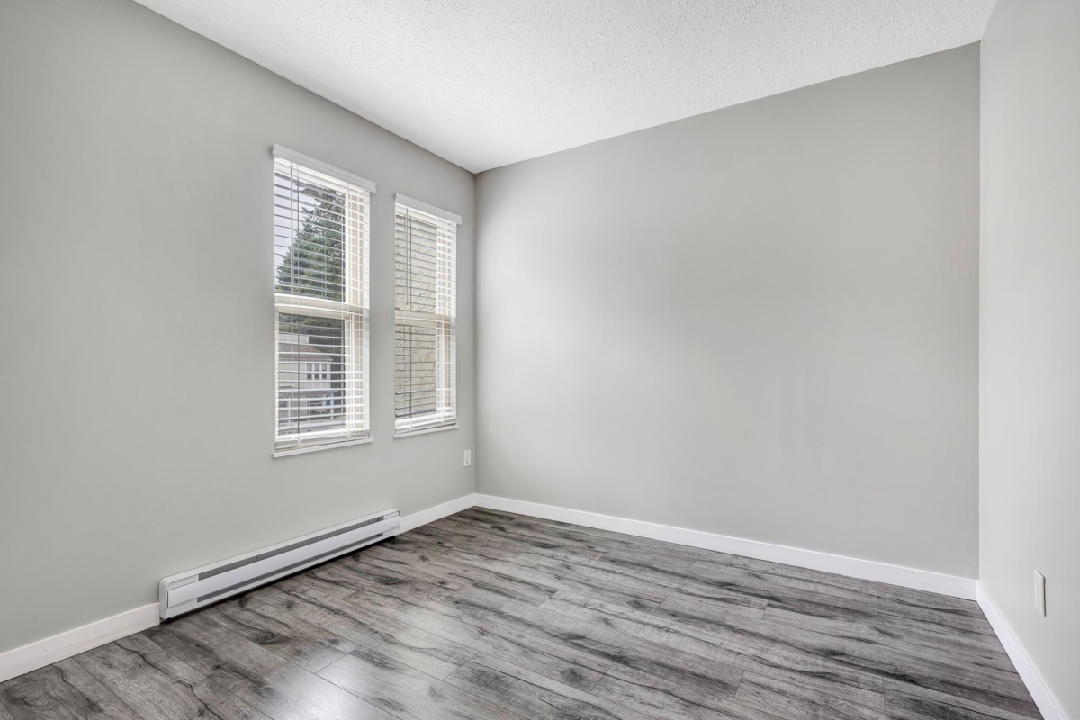 Entry Foyer Photo of 35 3075 Trethewey Street, Abbotsford, BC