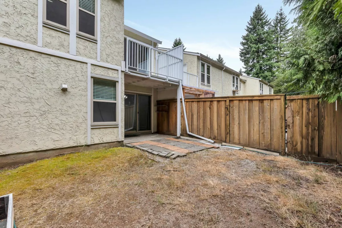 Front Yard Photo of 35 3075 Trethewey Street, Abbotsford, BC