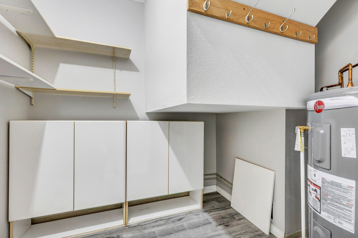 Pantry Photo of 35 3075 Trethewey Street, Abbotsford, BC