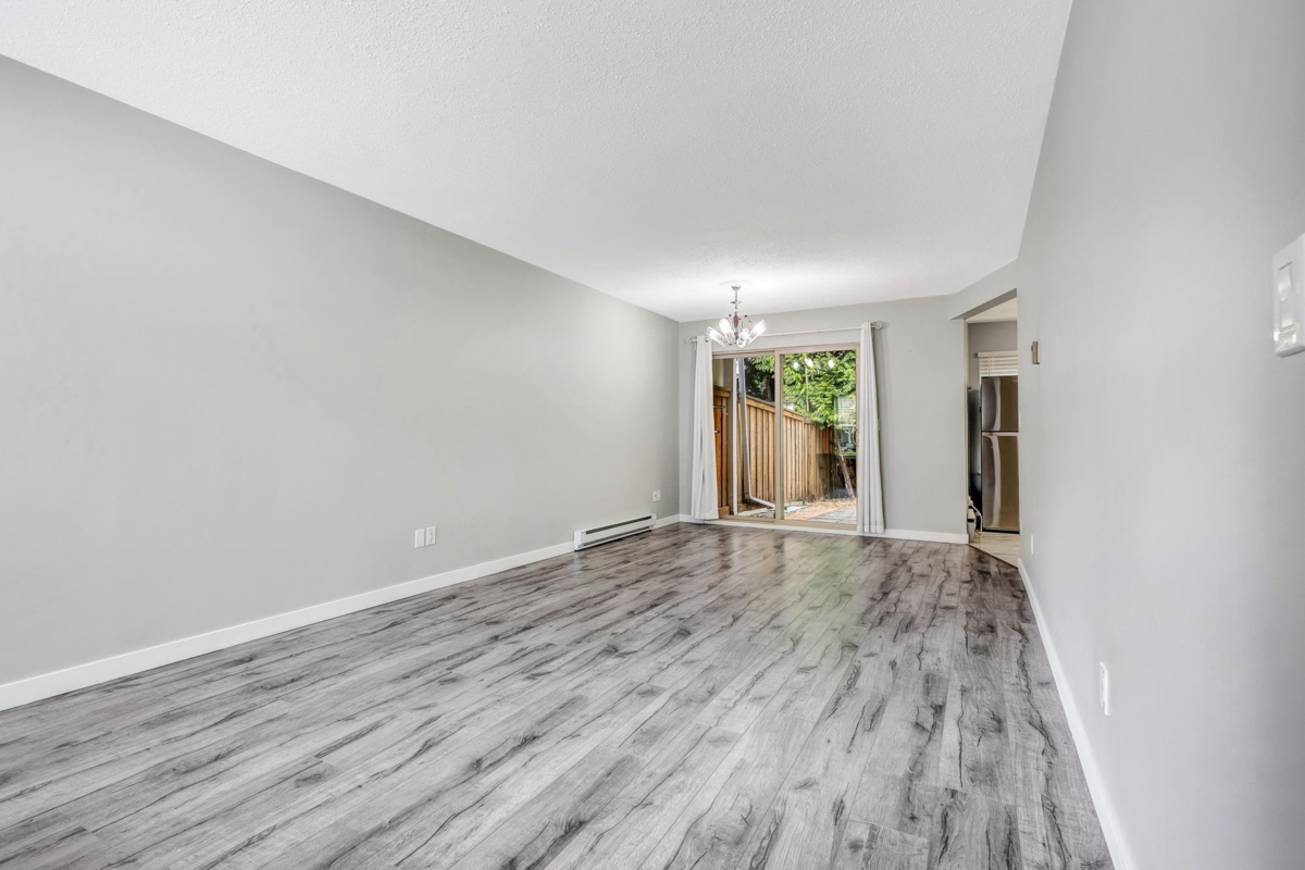 Primary Bedroom Photo of 35 3075 Trethewey Street, Abbotsford, BC