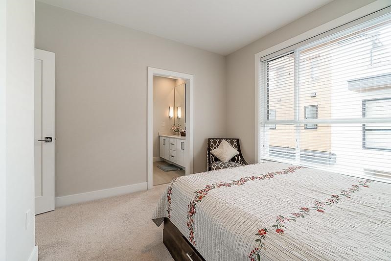Kitchen Island Photo of 33 16511 Watson Drive, Surrey, BC