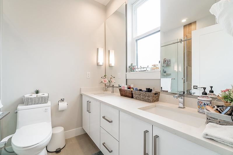 Walk-In Closet Photo of 33 16511 Watson Drive, Surrey, BC