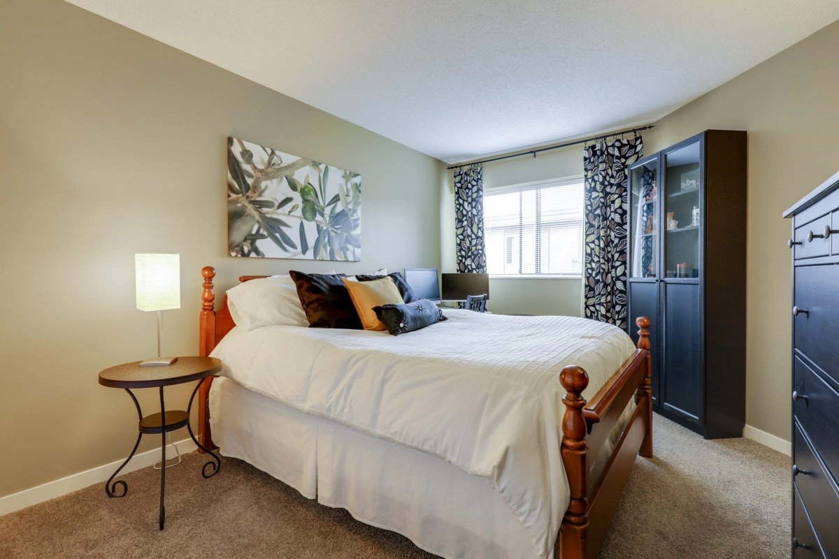 Bedroom 3 Photo of 302 330 E 1st Street, North Vancouver, BC