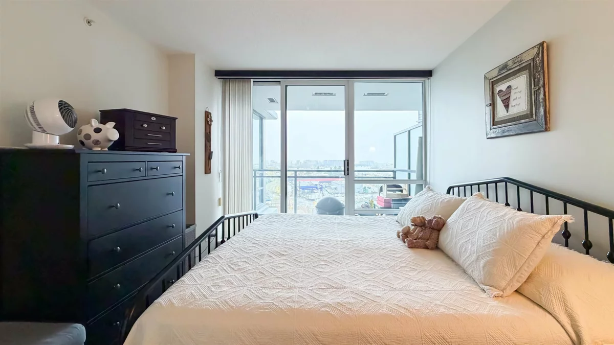 Office / Den Photo of 1007 3111 Corvette Way, Richmond, BC