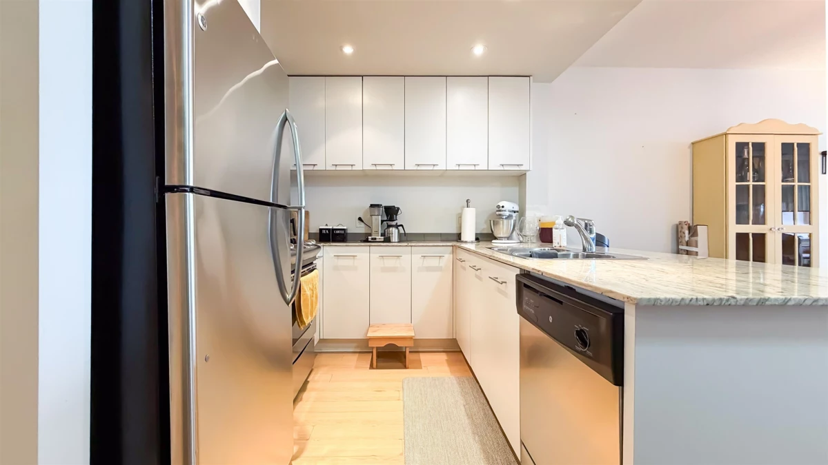 Primary Bedroom Photo of 1007 3111 Corvette Way, Richmond, BC