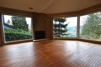 1092 Corona Crescent, Coquitlam, BC, Coquitlam — Single Family Residence for sale
