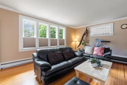 1945 W 45th Avenue, Vancouver, BC